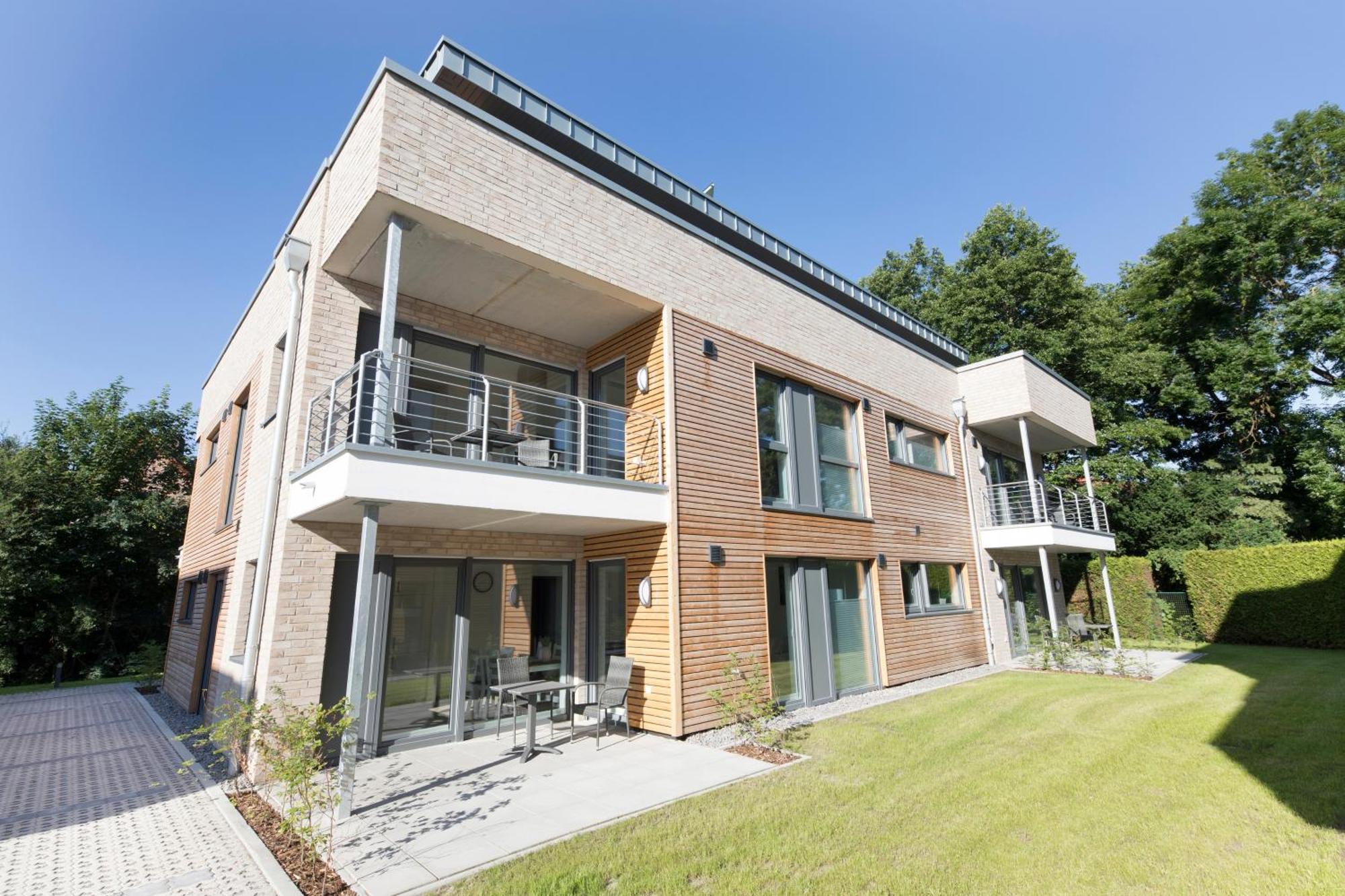 5 Block Queen Papenburg Exterior photo